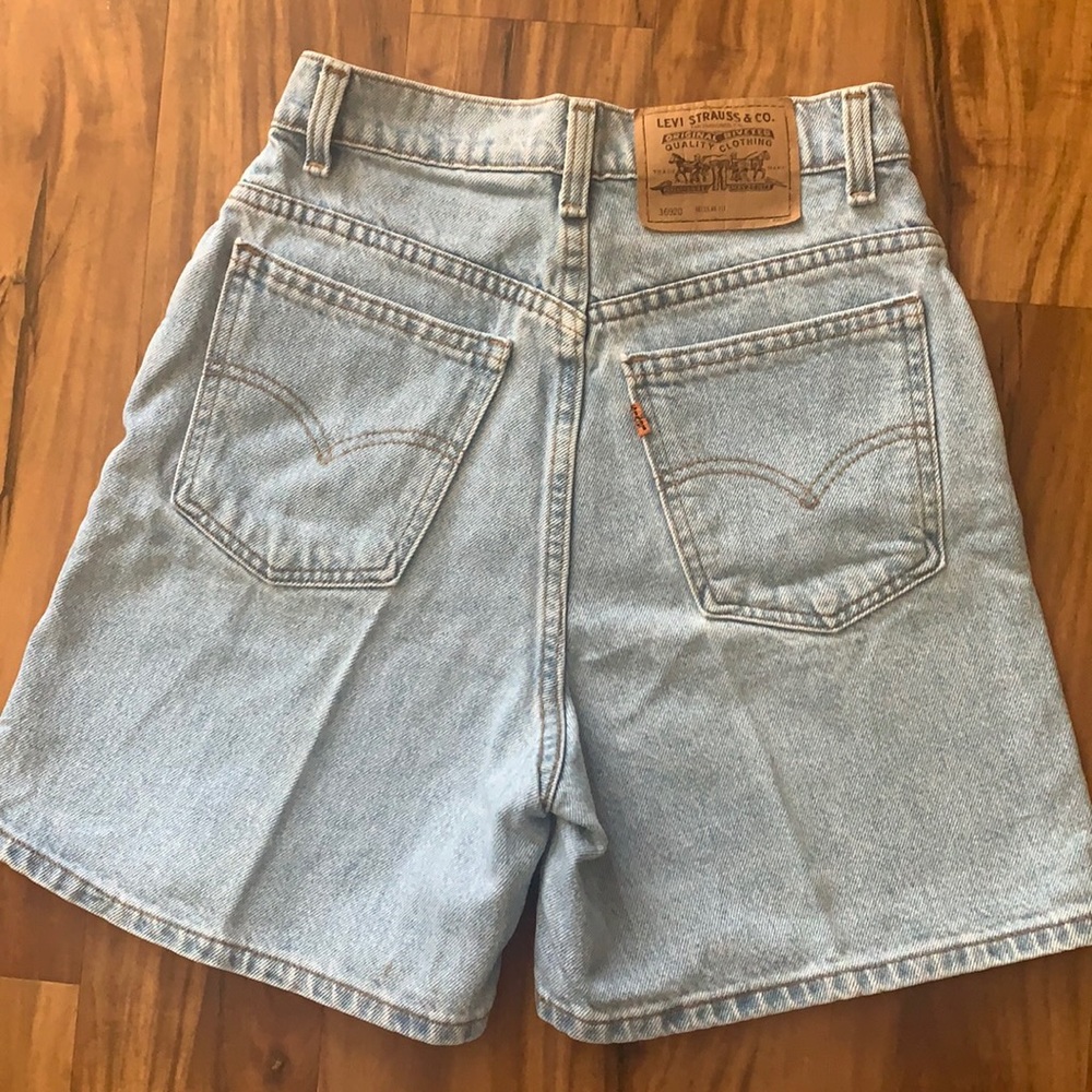 Vintage Levi’s shorts